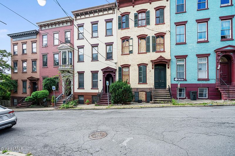 2nd image of 28 1st Street