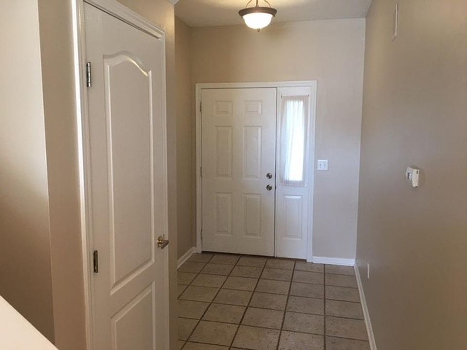 1st image of 3579 Sequoia Dr