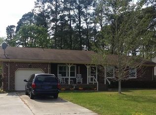 5815 Knotts Neck Rd, Suffolk, VA 23435