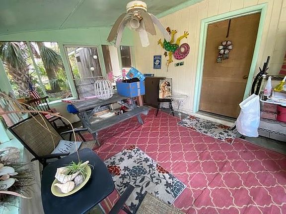 4th image of 632 E Gulf Beach Dr