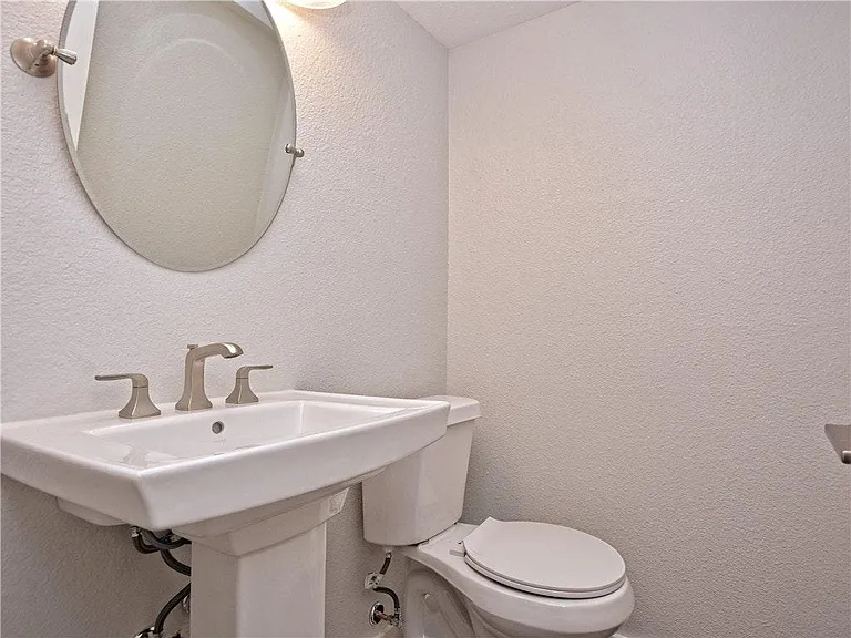 602 Ramble Ln #A — Photo 7