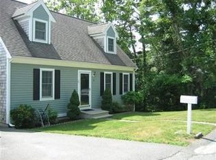 79 Lake Ave, Wareham, MA 02571