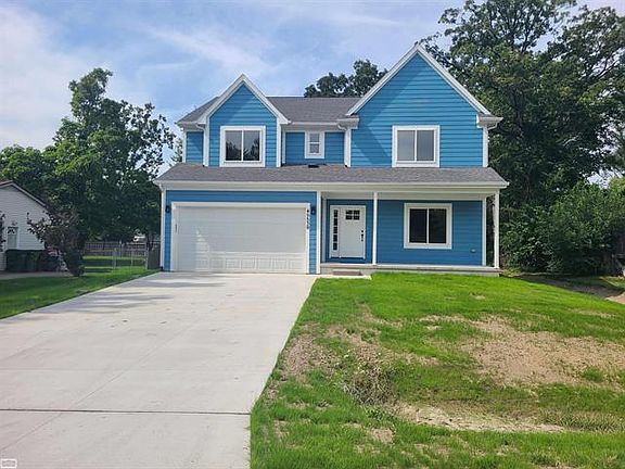 2nd image of 45539 Wakefield St
