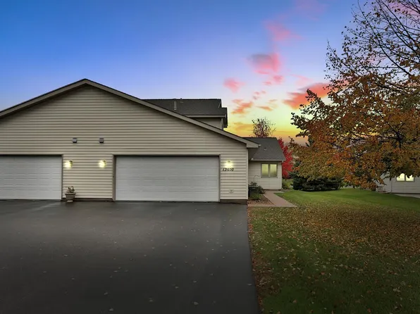 13050 Mulligan Ct, Lindstrom, MN 55045