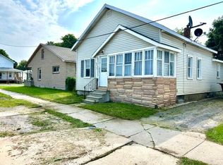 521 Walnut St, Alpena, MI 49707