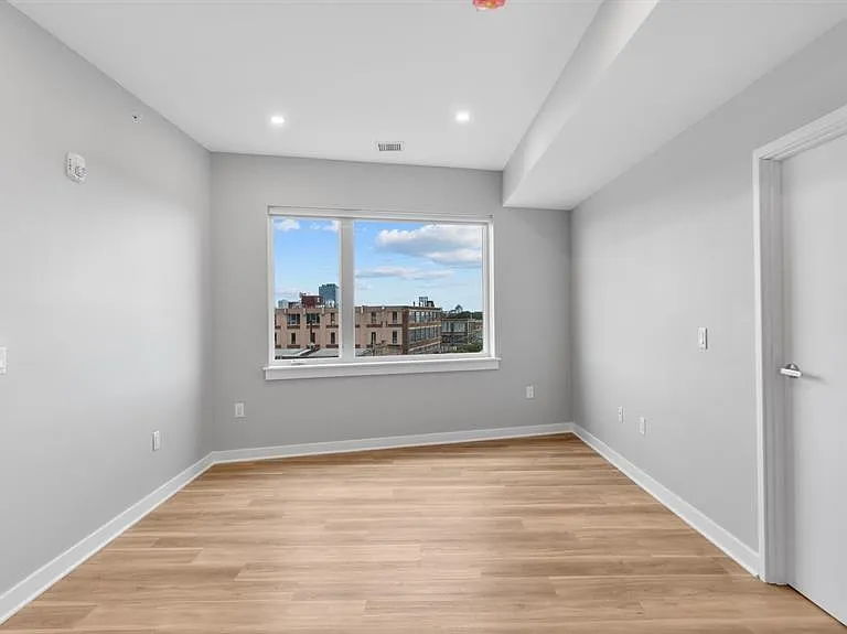 475 Communipaw Ave #207 — Photo 16