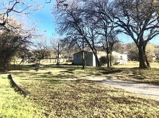 3709 Shady Ln, Joshua, TX 76058