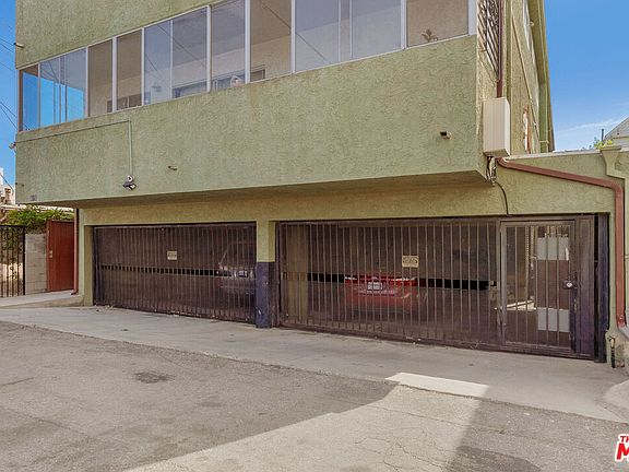 2nd image of 3115 6th St APT 4