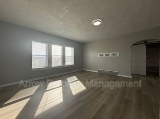 723 Ella St #C3, Beatrice, NE 68310