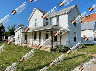 116 E Main St, Saratoga, IN 47382