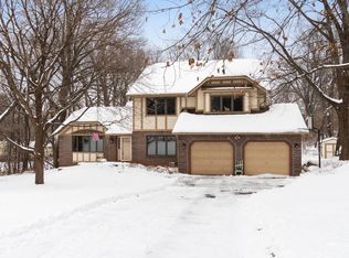 2600 Alpine Ct NE, Cedar Rapids, IA 52402