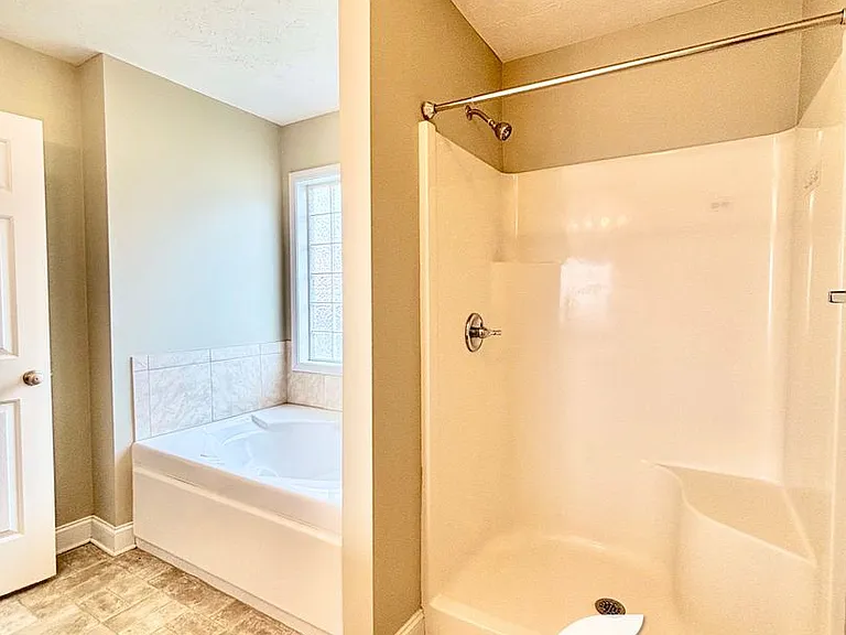4833 Laurelwood Pl — Photo 17