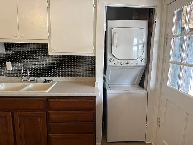 218 W Saint Louis St #A — Photo 5