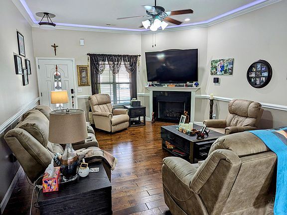 5th image of 164 Heritage Creek Dr