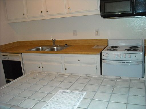 5th image of 613 S Prospect Ave Unit 102