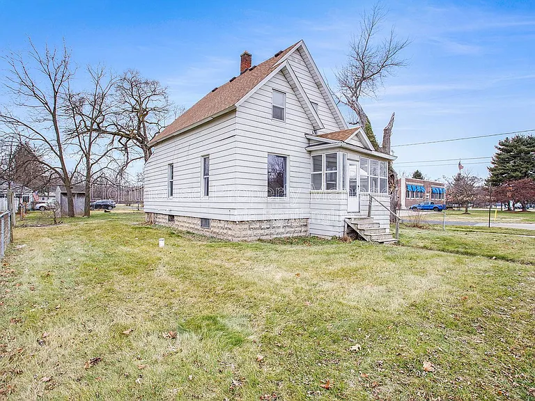 3441 Michigan Ave W — Photo 2