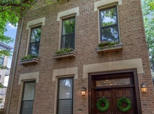 808 W Wisconsin St, Chicago, IL 60614