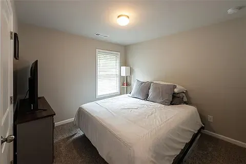 819 Ash St — Photo 19