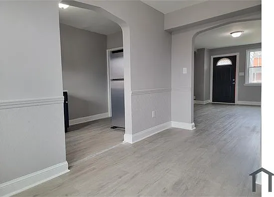 1503 Aldeney Ave — Photo 8