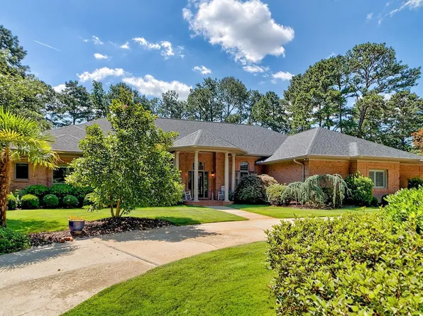 1112 Morning Shore Dr, Lexington, SC 29072