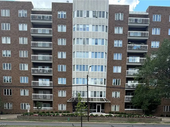 3330 Warrensville Center Rd, Beachwood, OH 44122