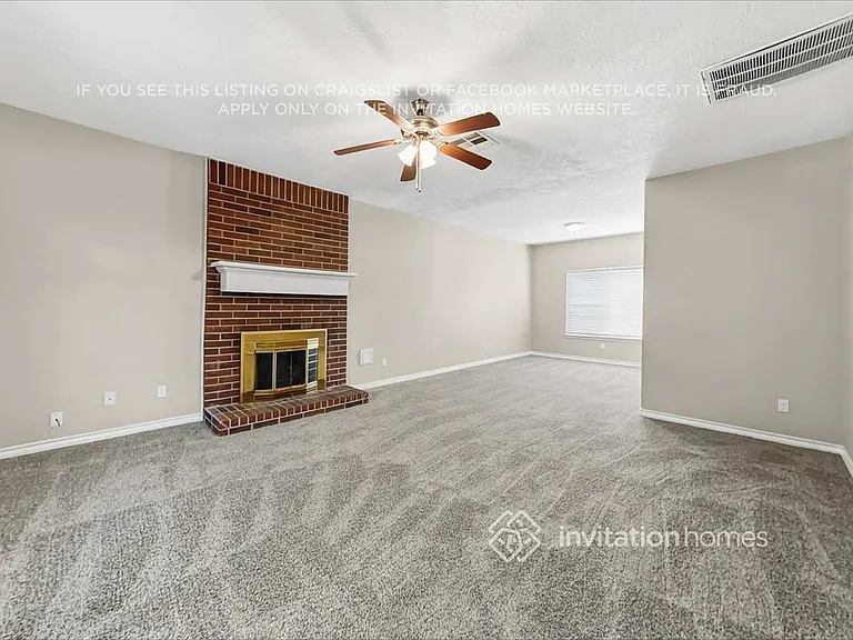 2721 Leroy St — Photo 6