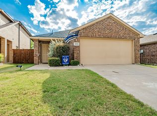 4035 Merriman Dr, Heartland, TX 75126