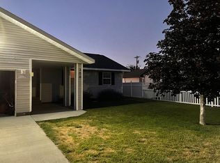 300 W 4th St, Burley, ID 83318