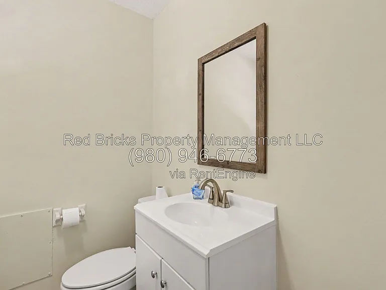 2501 Galloway Rd — Photo 16