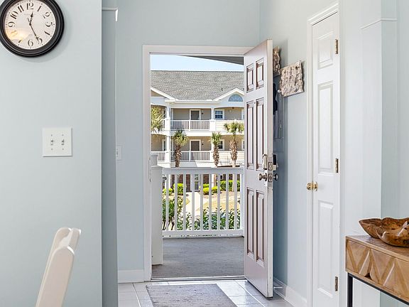 3rd image of 5801 Oyster Catcher Dr. #1024