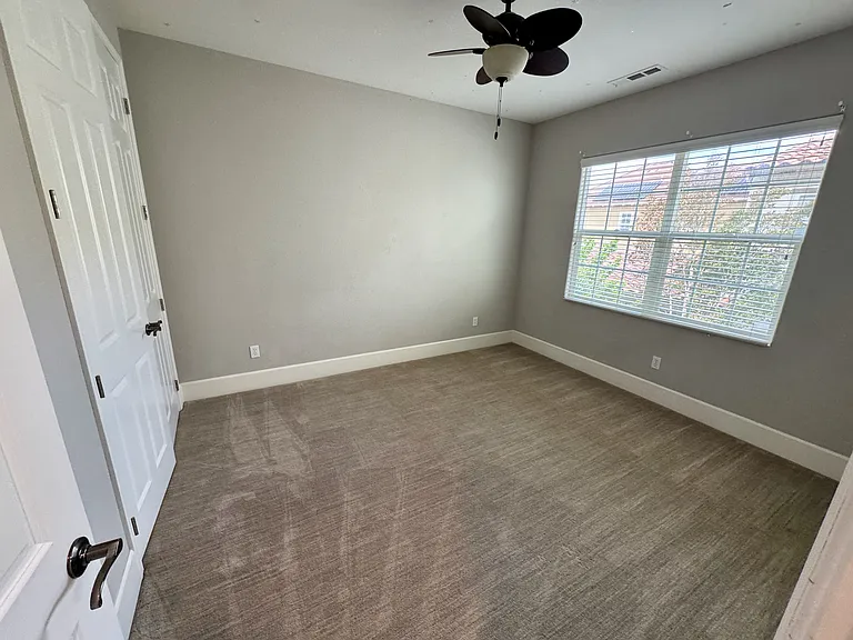 Upstairs Bedroom 2