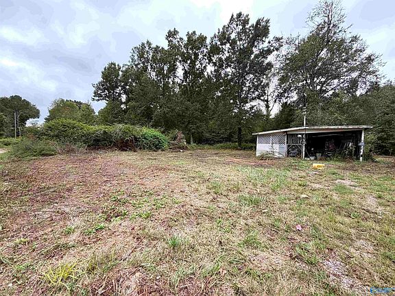 3rd image of 891 County Road 17