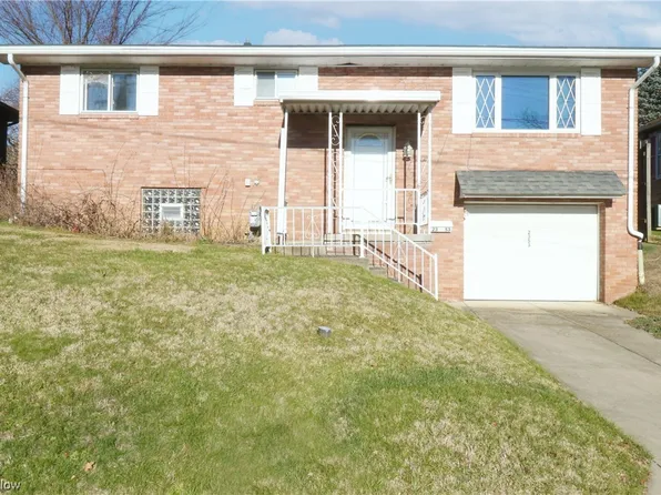 2353 Chestnut St, Steubenville, OH 43952