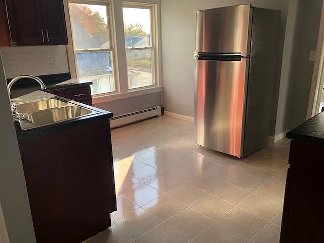 138 Sisson St #2 — Photo 3