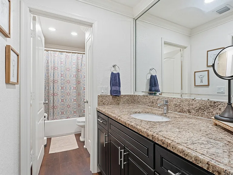 3221 Johns Pl — Photo 10