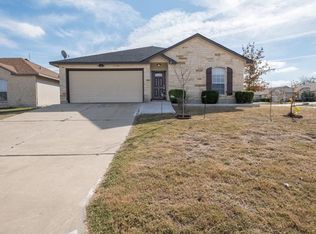 300 Moonstone Dr, Jarrell, TX 76537