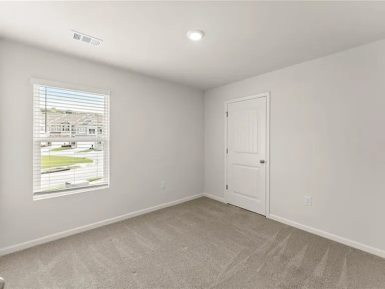 300 Stoneybrook Dr — Photo 26