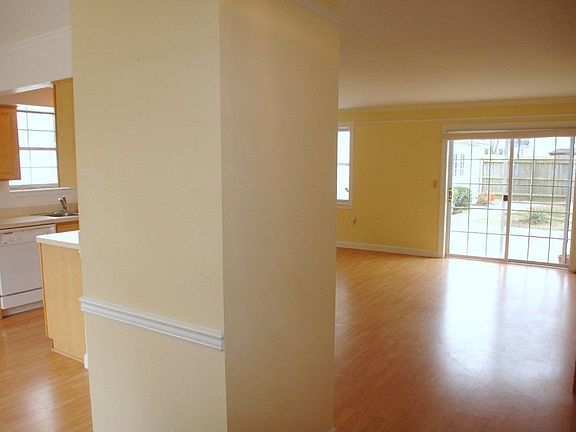 4th image of 29491 Corbin Pkwy