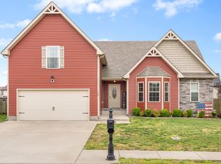 704 Backwind Ln, Clarksville, TN 37040