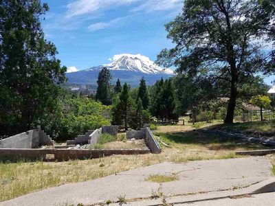 1115 Tent Ave, Weed, CA, 96094