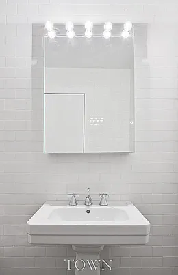 Rented by Town Residential | media 32