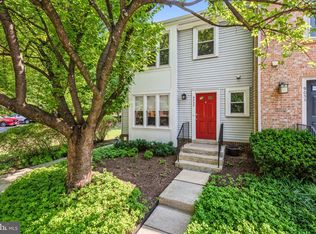 9033 Saffron Ln, Silver Spring, MD 20901