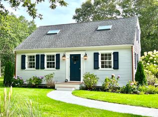 15 Night Heron Rd, Edgartown, MA 02539