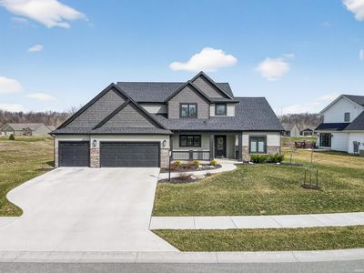 8693 Leonis Run, Leo, IN, 46765