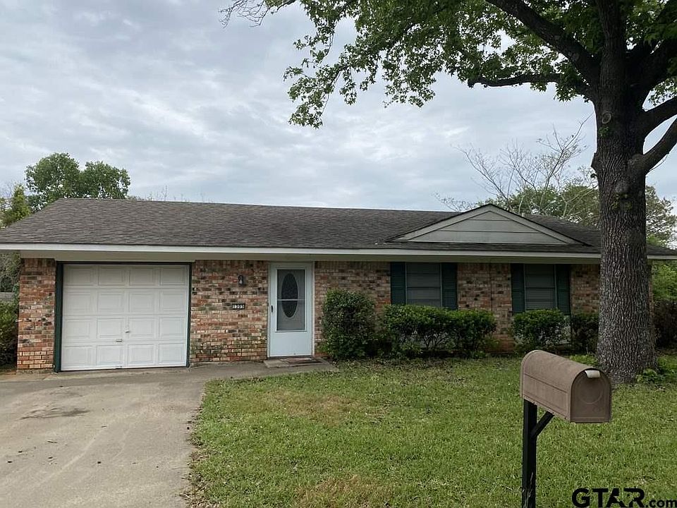 1st image of 1305 Debbie Dr