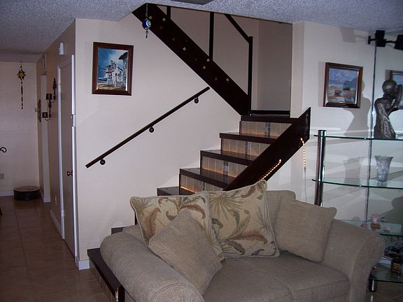 5th image of 15213 W Pond Woods Dr