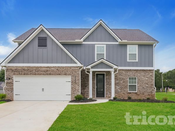 3323 Arabian Farm Ln