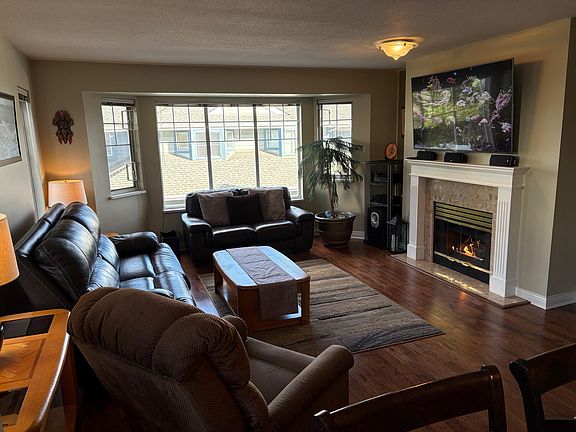 5th image of 28 Richmond St #123