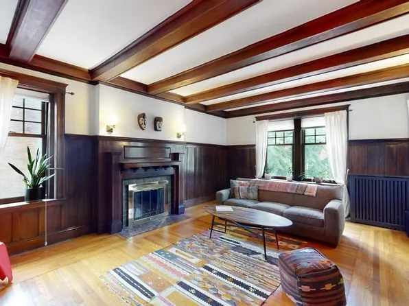 50 Garrison Rd #2, Brookline, MA 02445