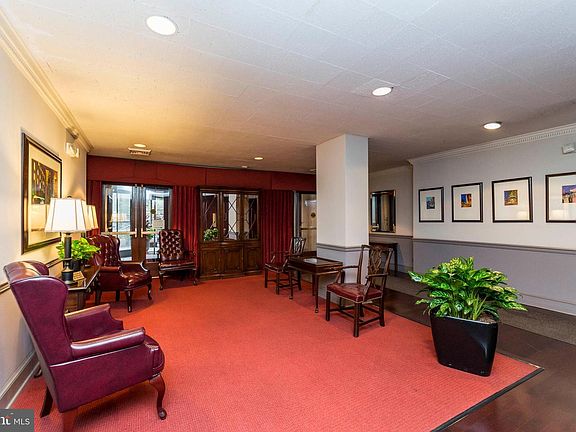 3rd image of 1101 Saint Paul St Unit 306